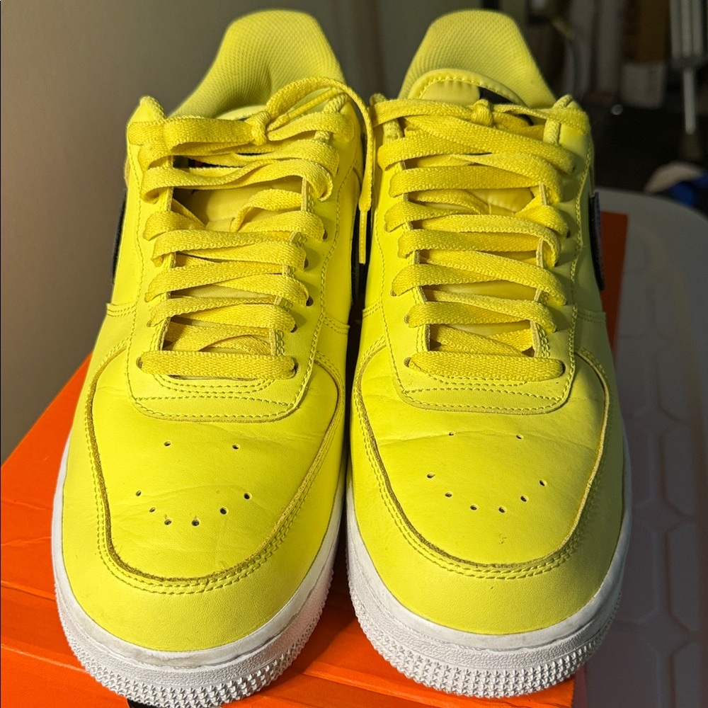 Nike Air Force 1 Low 07 LV8 3 Yellow Pulse  Black